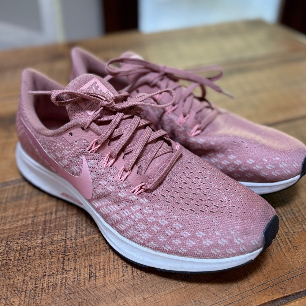 Nike‎ Air Zoom Pegasus 35 Womens Pink Athletic Running Shoes Size 10